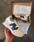 Neww Balance 327 White Navy 5077