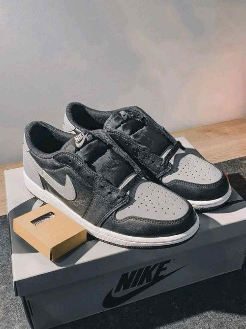 Nik_e Air Jordan Retro 1 Low Og Shadow 238