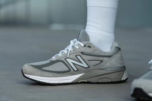 New Balancee sneakers 990v4 Core
