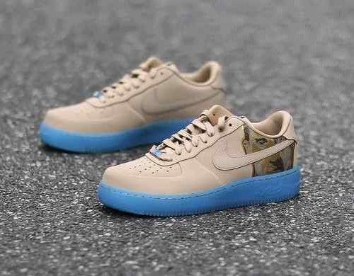 Nikee AirForce 1 Low Protro Linen and University Blue