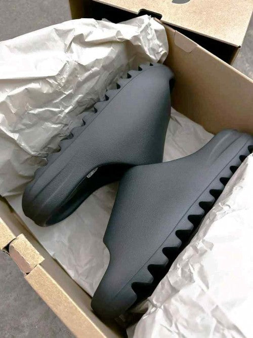 Adida_s Yeezy Slide Onyx UA Quality 200