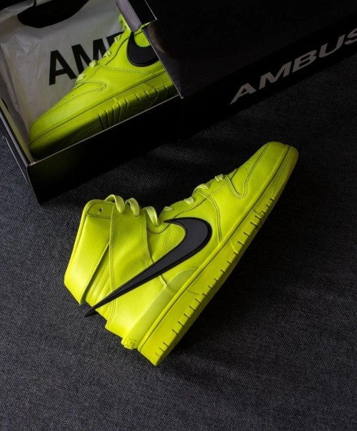 Nik_ee Dunk High x Ambush Flash Lime