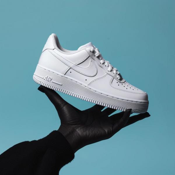 Nik_ee Airforce 1 Triple White With All Accessories 111