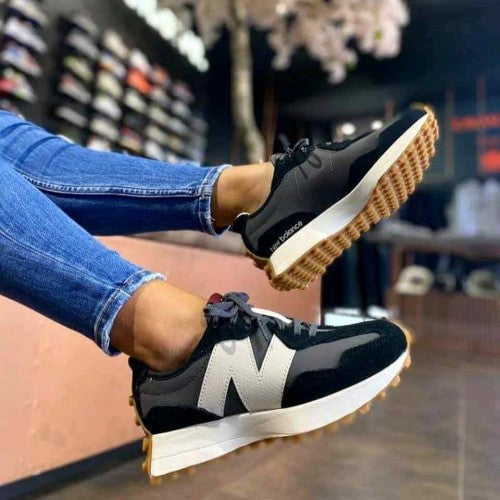 New balancee 327 moonbeam black grey white