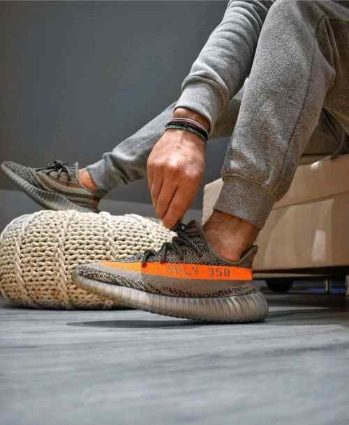 Adidass yeezy boost 350 v2 beluga