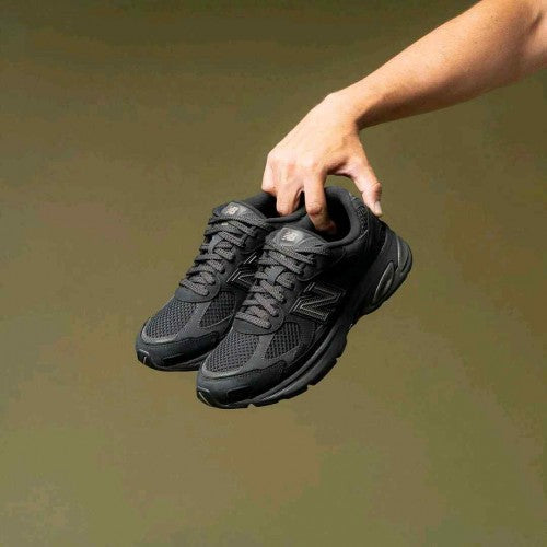 Neww Balance 2010 Black