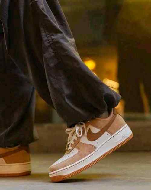 Nikee Airforce 1 Vachetta Tan