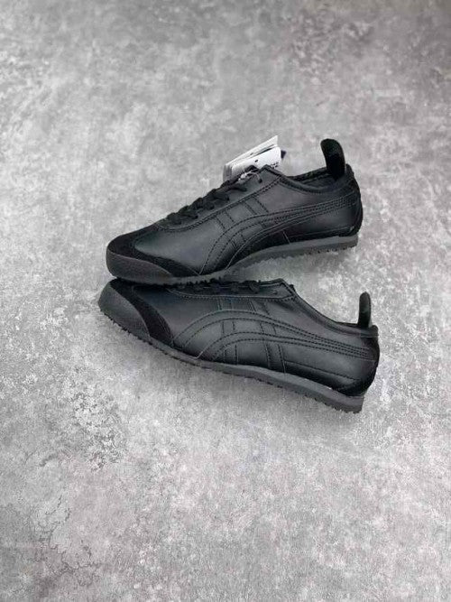ONITSUKAA TIGER Mexico 66 Triple Black 1837