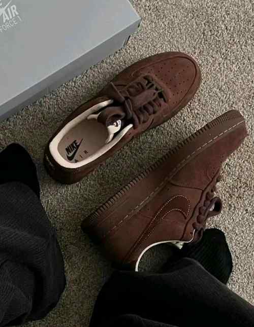 Nikee Airforce Cacao Wow