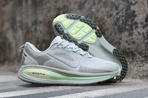 Nikee vomero 18 barley volt grey