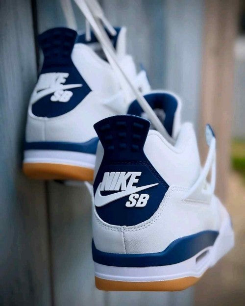 Nikee Air Jordan Retro 4 SB Navy