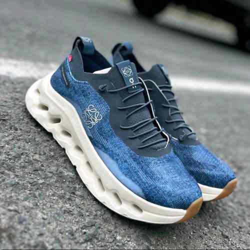 On cloud Loewe x On Running Cloudtilt Denim Blue