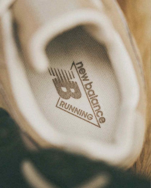 Neww Balance 204L Mushroom Arid Stone