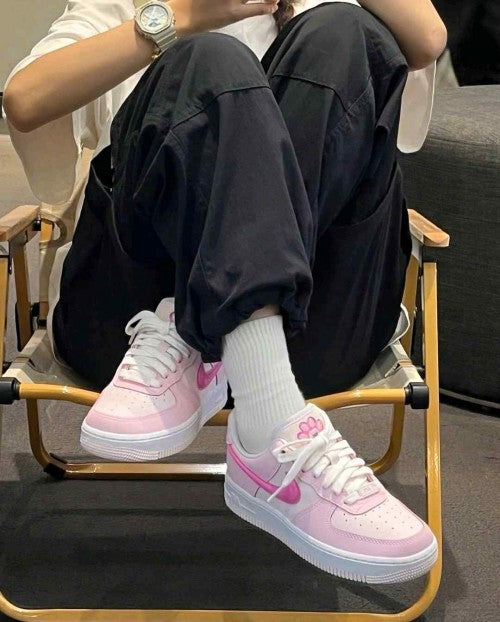 Nikee AirForce 1 07 LX Paw Print