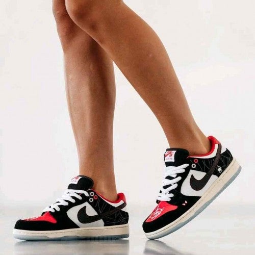 Nikee sb dunk low spiderman miles morales
