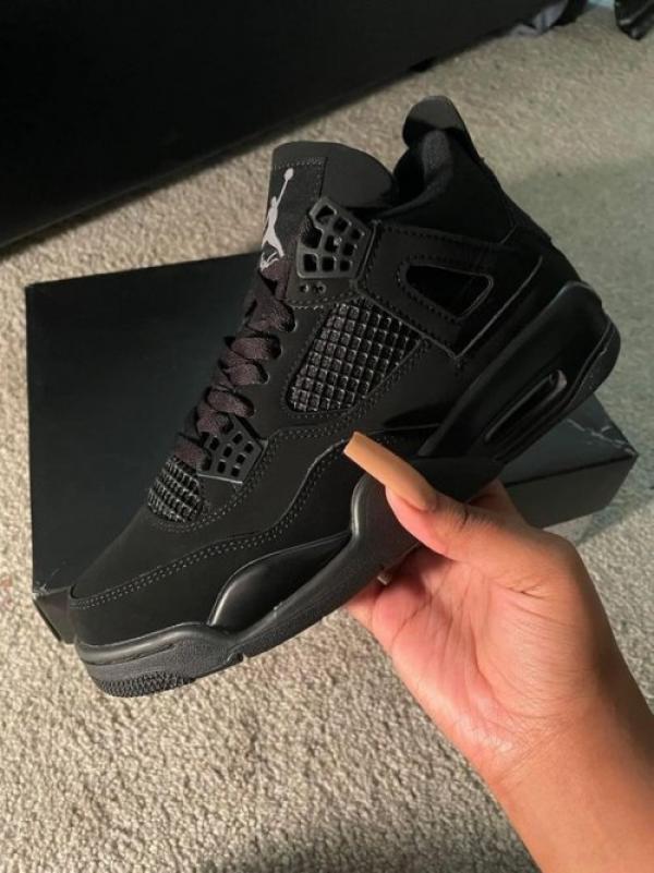 Air Jordan Retro 4 Black Cat Semi Ua 292