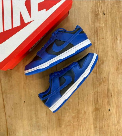 Nik_e Sb Dunk Low Hyper Cobalt 226