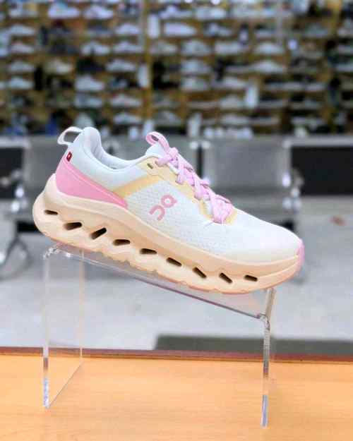 On Cloudtilt Pink Womens