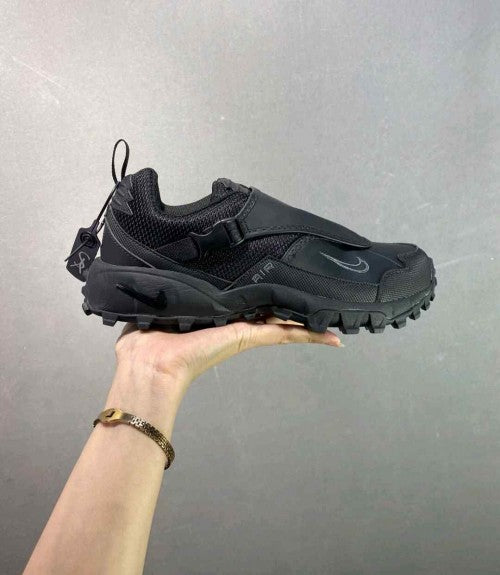 Nikee ACG Phassad Triple Black