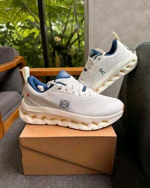 On Cloudtilt Loewe X 2 0 White Navy