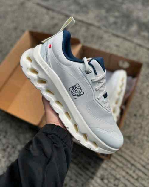 On Cloudtilt Loewe X 2 0 White Navy