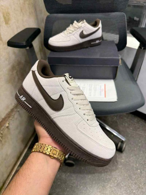 Nikee Airforce 07 Light Orewood Baroque Brown