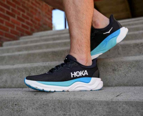 HOKA Arahi 8 Mens BlackSkyward Blue