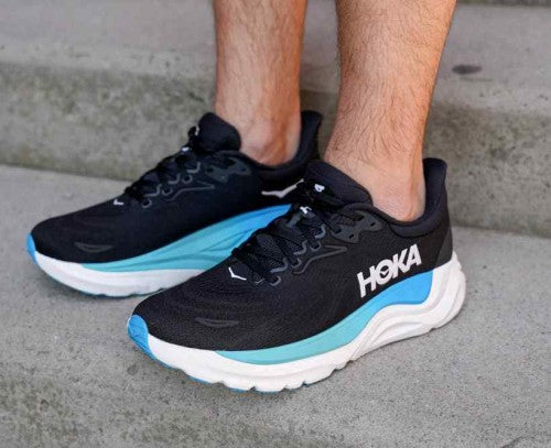 HOKA Arahi 8 Mens BlackSkyward Blue