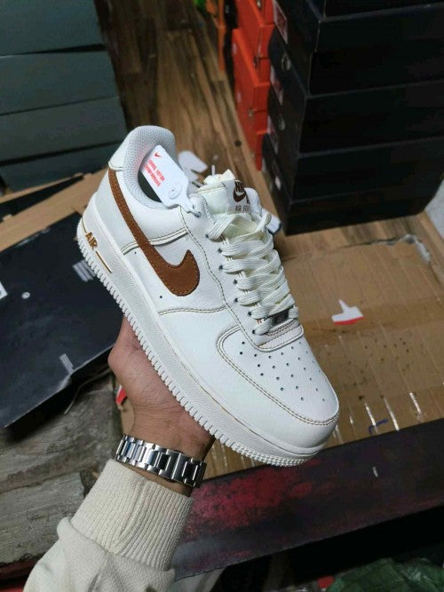 Nikee AirForce 1 Low IvorySaddle Brown