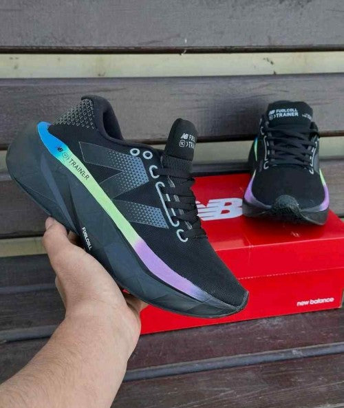 NewBalance Fuelcell SC Elite V4 Running Shoes