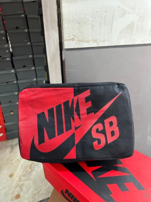 sb dunk red black shoes bag