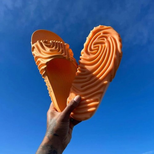 Crocss x Selehe bembury Pollex Slide Citrus milk