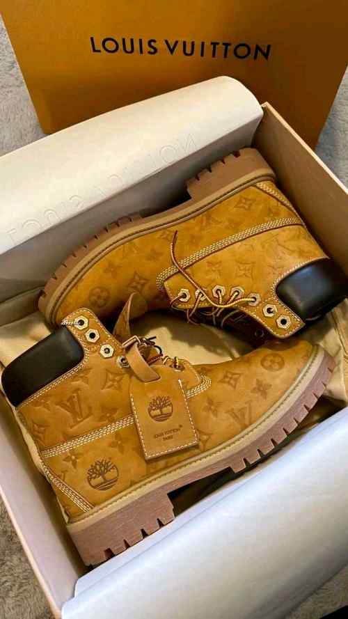 Louiss Vuittonn X Timberland Ankle Boots