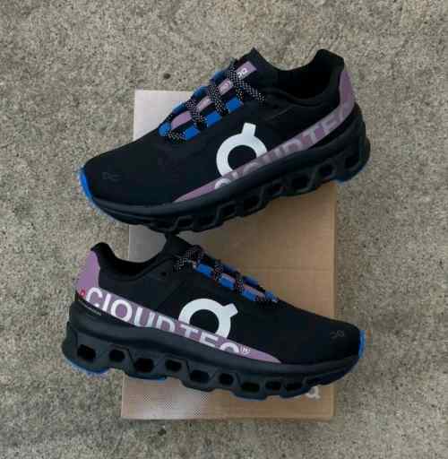 On Running CloudMonster Magnet Shark 107