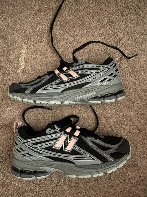 New balance 1906 Black Pink Moon