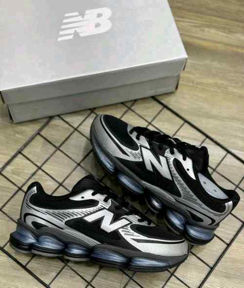 New Balancee Abzorb 2000 Black Grey