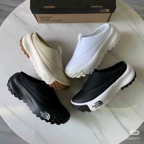The Northface Never Stop Mule cream