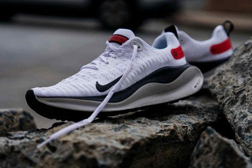 Nikee ReactX Infinity Run 4 White Light Crimson