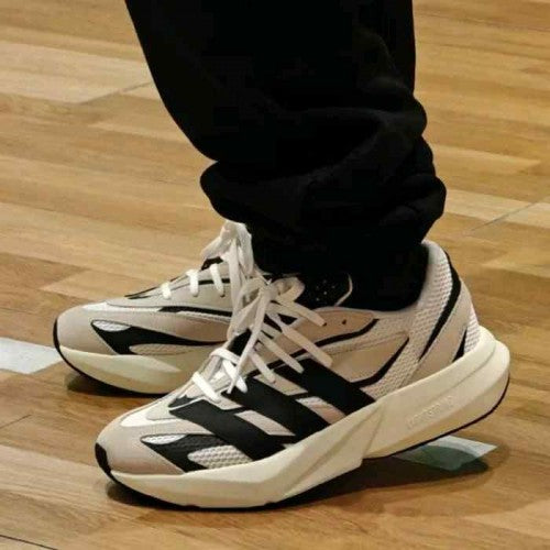 Adidass Lightblaze Sneakers Beige