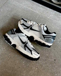 Nikee Zoom Vomero 5 Photon Dust Black