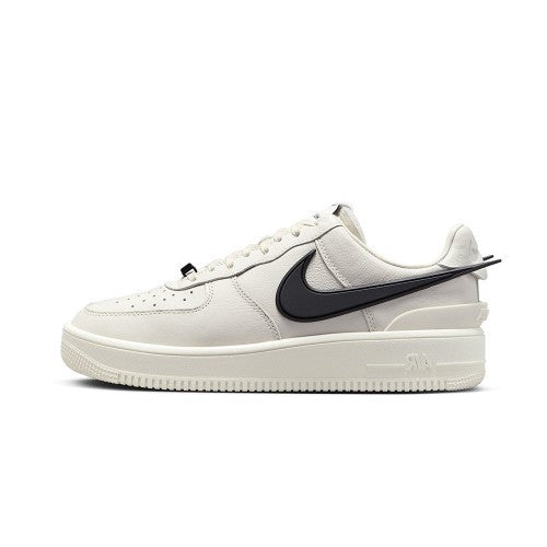 Nikee Airforce 1 X AMBUSH Phantom