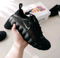 Nikee Mind 002 Black Hyper Crimson