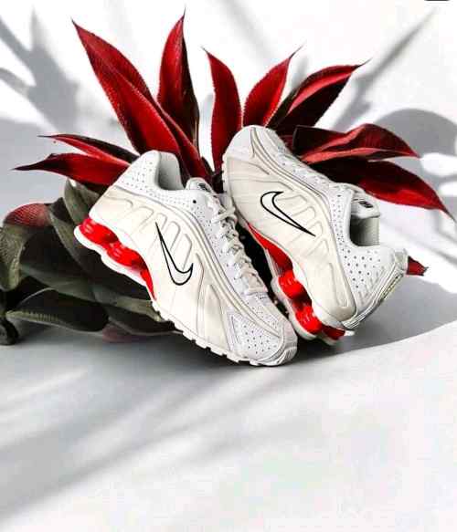 nikee Shox R4 White Red Phantom