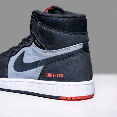 Nikee AIR JORDAN 1 ELEMENT GORE-TEX BLACKINFRARED