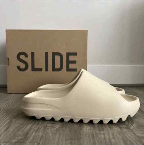 Adidass Yeezy Slide Bone UA