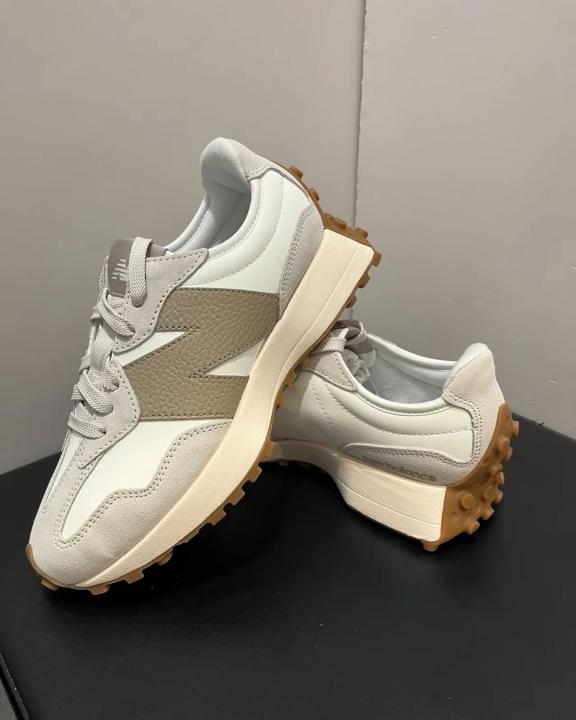 Neww Balance 327 Moonbeam Driftwood 162