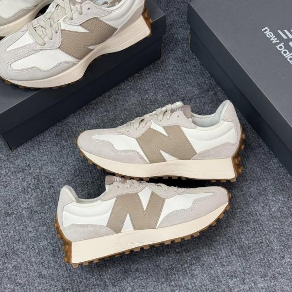 Neww Balance 327 Moonbeam Driftwood 162