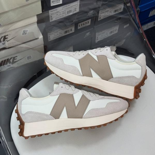 Neww Balance 327 Moonbeam Driftwood 162