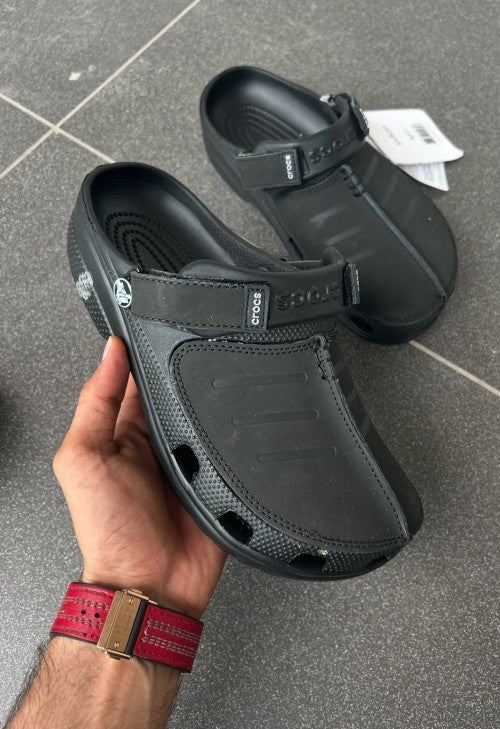 CROC_SS YUKON CLOG BLACK 2