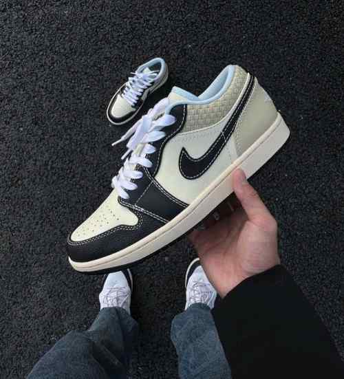 Nikee Air Jordan 1 Low Coconut Milk Black